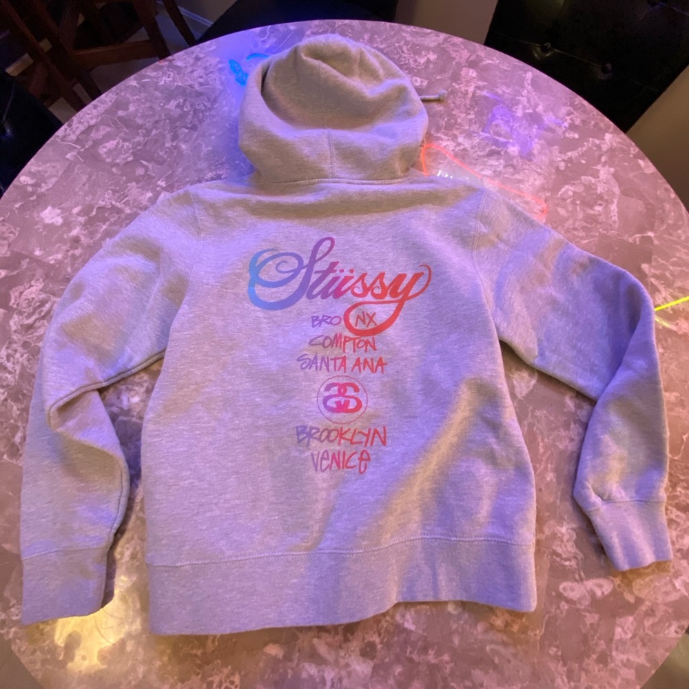 Stussy Women’s pullover hoodie